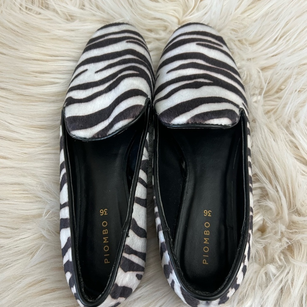PIOMBO Zebra Print Loafers Women’s Size 36 (US 6) Faux Pony Hair Slip-On Flats - Picture 5 of 5